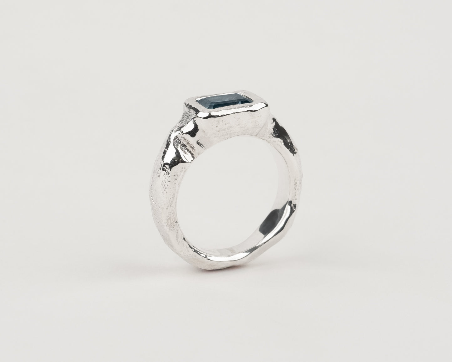 Boxy Pebble Ring