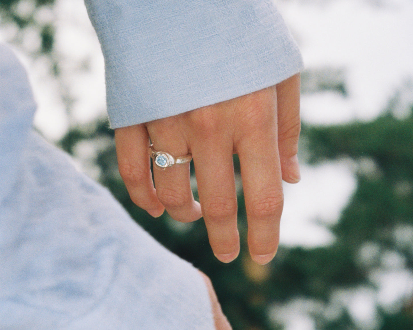 Light Pebble Ring